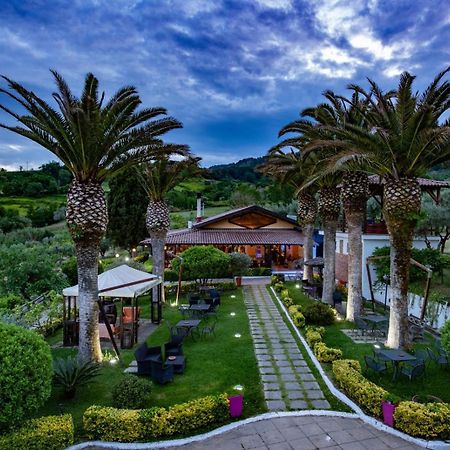 Il Borgo Sul Lago Pizzo Kültér fotó