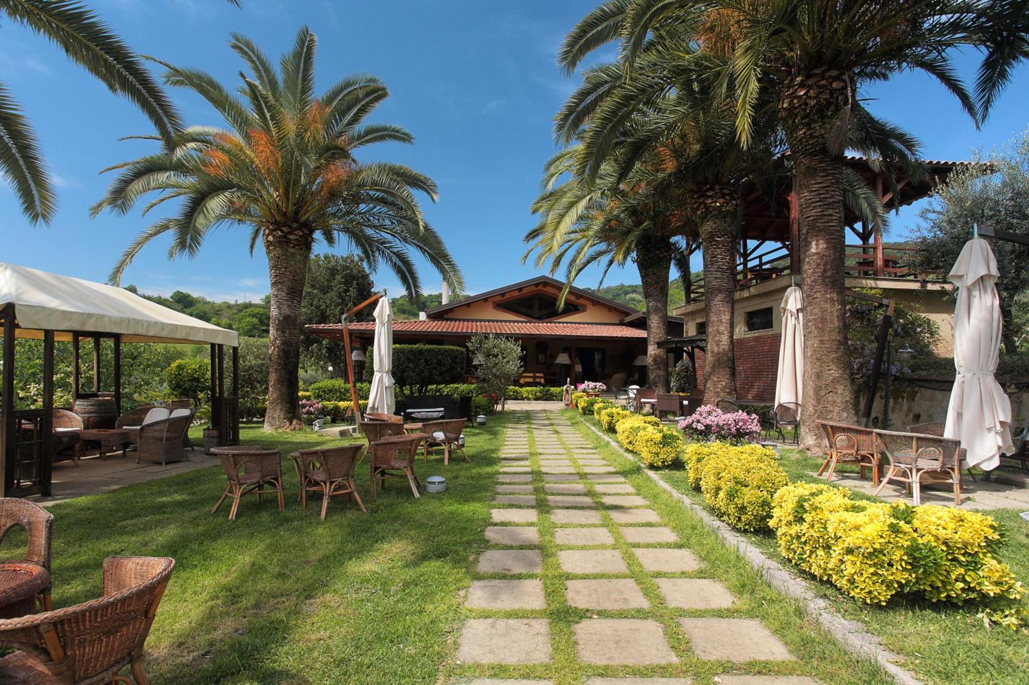 Il Borgo Sul Lago Pizzo Kültér fotó