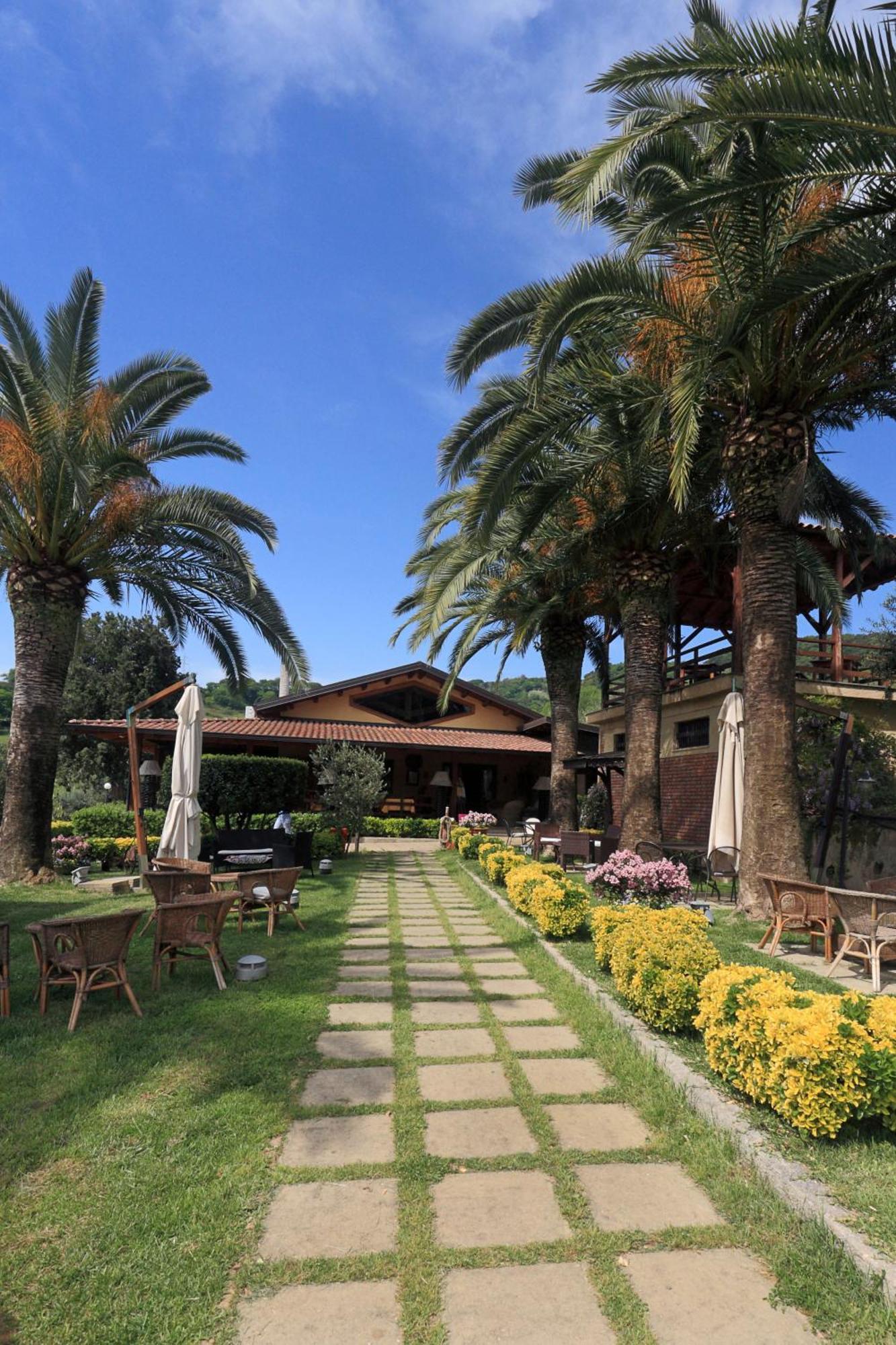 Il Borgo Sul Lago Pizzo Kültér fotó