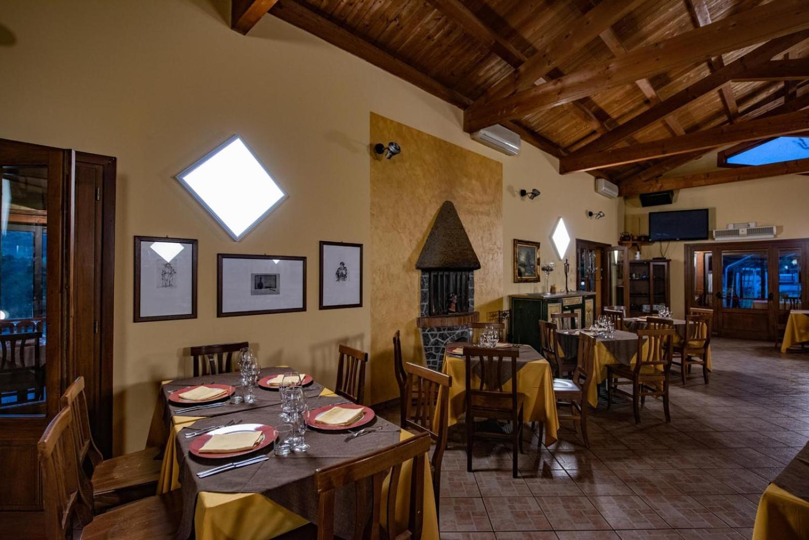 Il Borgo Sul Lago Pizzo Kültér fotó